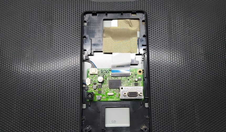 LG E2242C в ремонте
