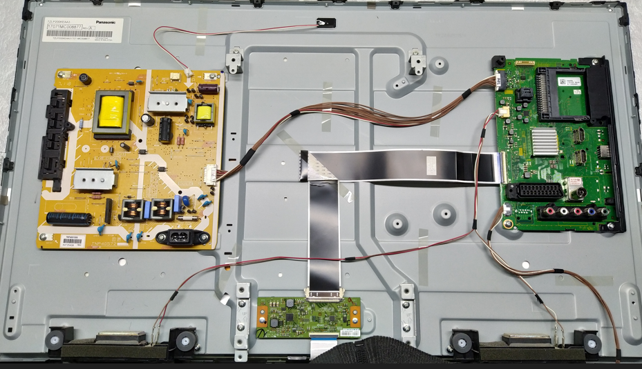 Телевизор Panasonic TX-32DR400 не работает подсветка экрана