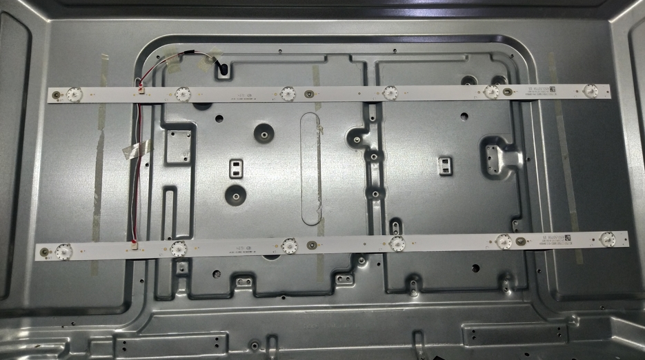 LED подсветка телевизора Bravis LED-32E2000+T2