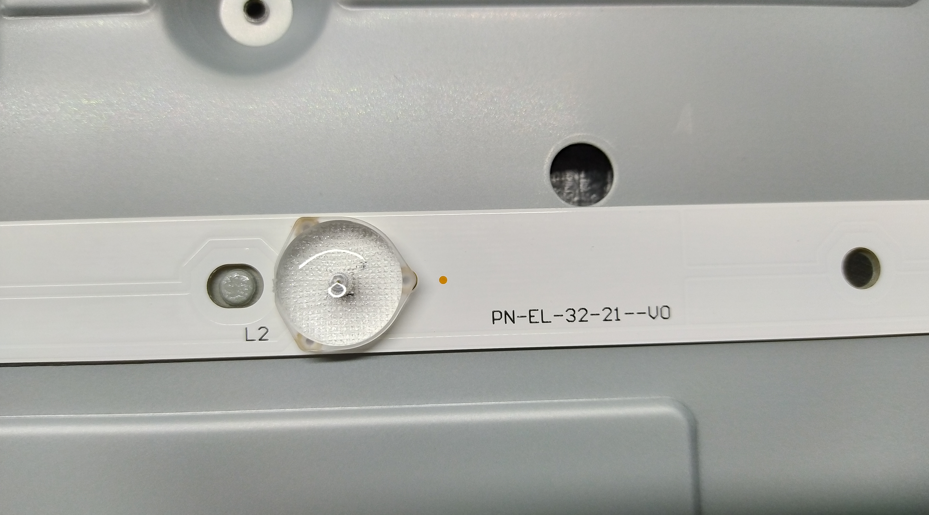 Планка подсветки с маркировкой PN-EL-32-21-V0 тв Panasonic TX-32DR400