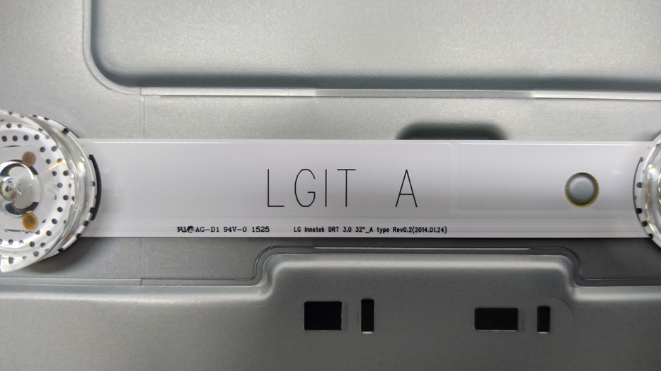 Маркировка планки подсветки LG Innotek DRT 3.0 32"_A type Rev0.2 тв LG 32LF640V-ZA